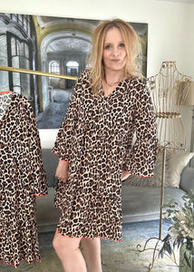 Kleid, kurz mit Leo-Muster