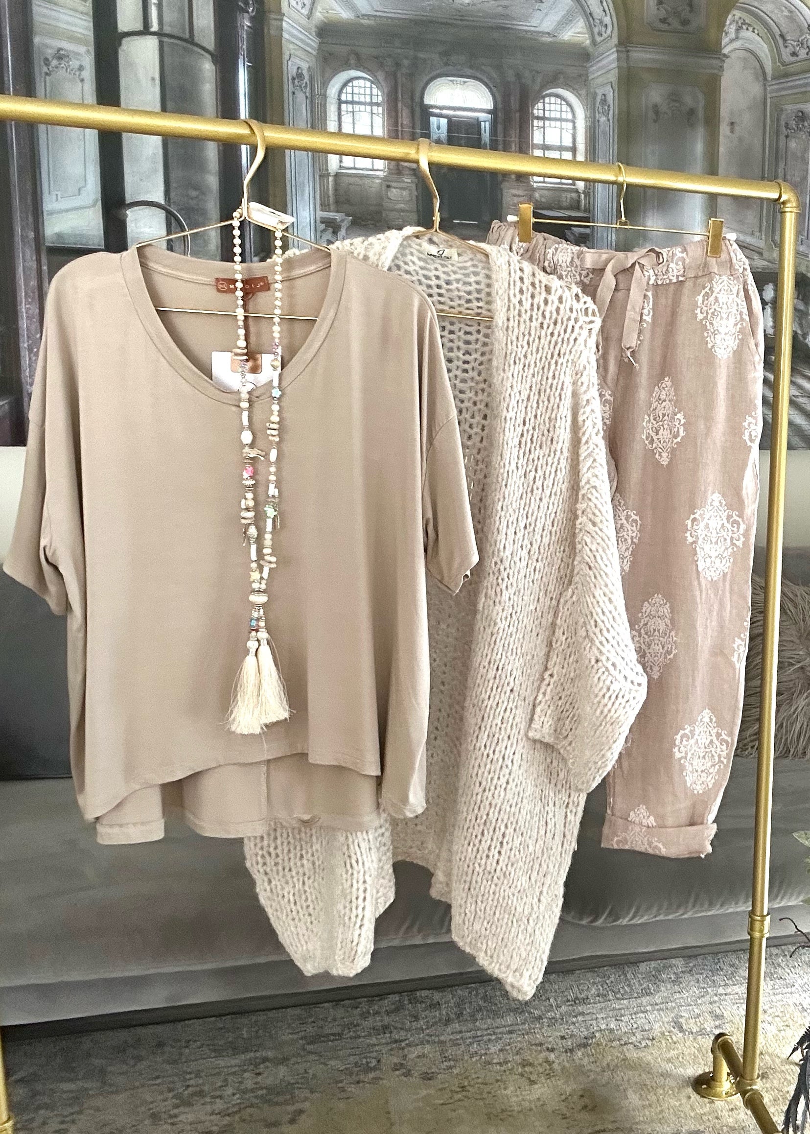 Oversize T-Shirt in Beige