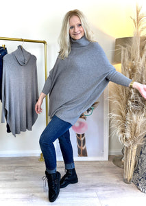 Feinstrickpullover Oversized in Grau