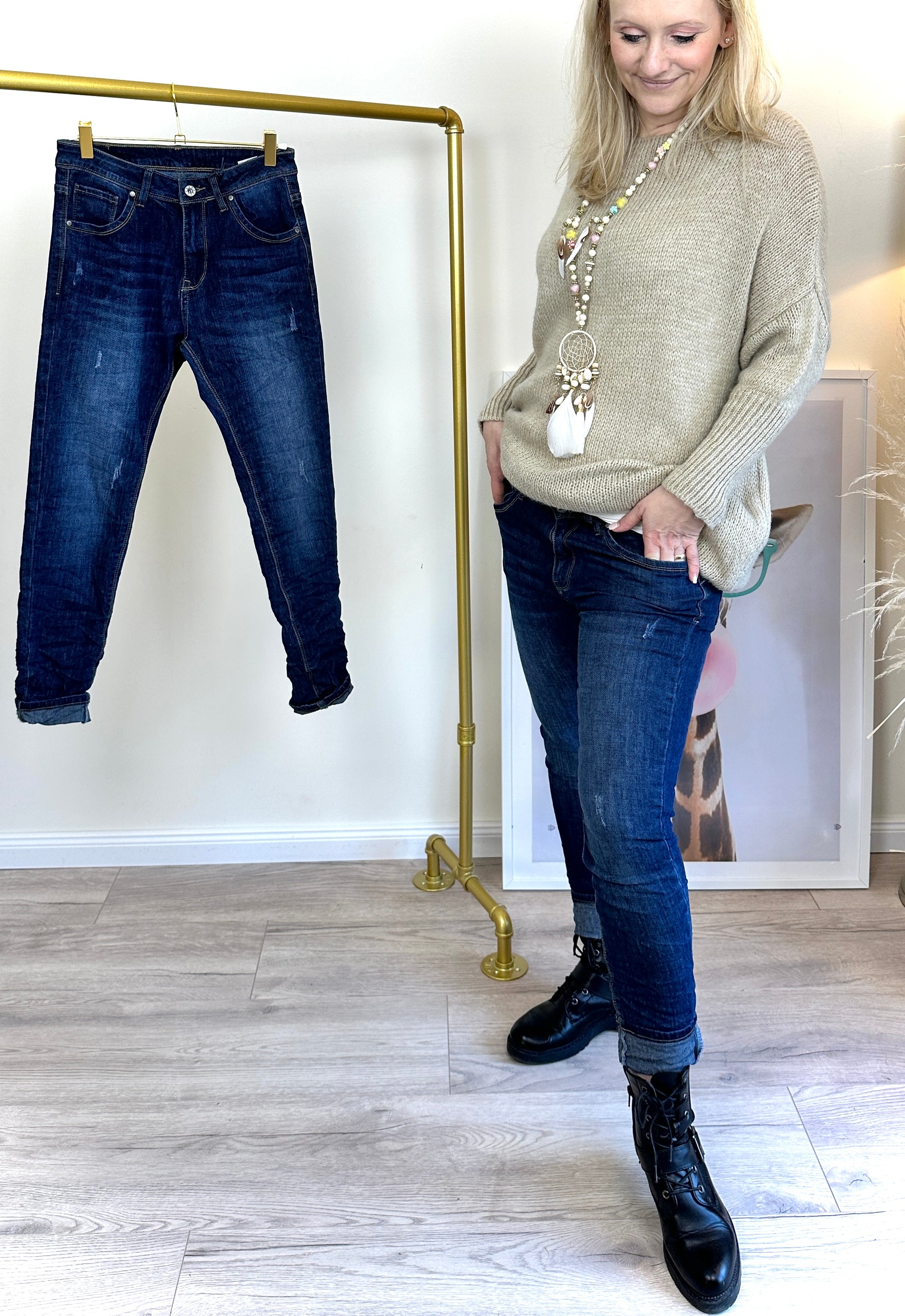 Jeans Used-Look in S oder M